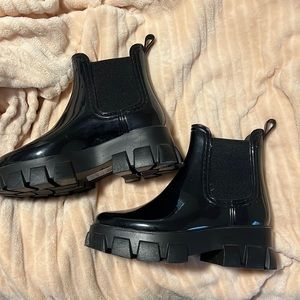 ASOS Womens Size 6 - chunky shiny booties